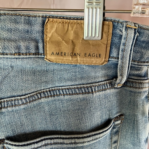 American Eagle Outfitters Light Blue Denim Jeans - Picture 3 of 10
